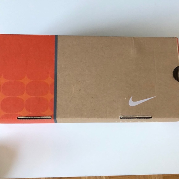 📦Two for $20📦 Nike shoe box - Picture 3 of 3